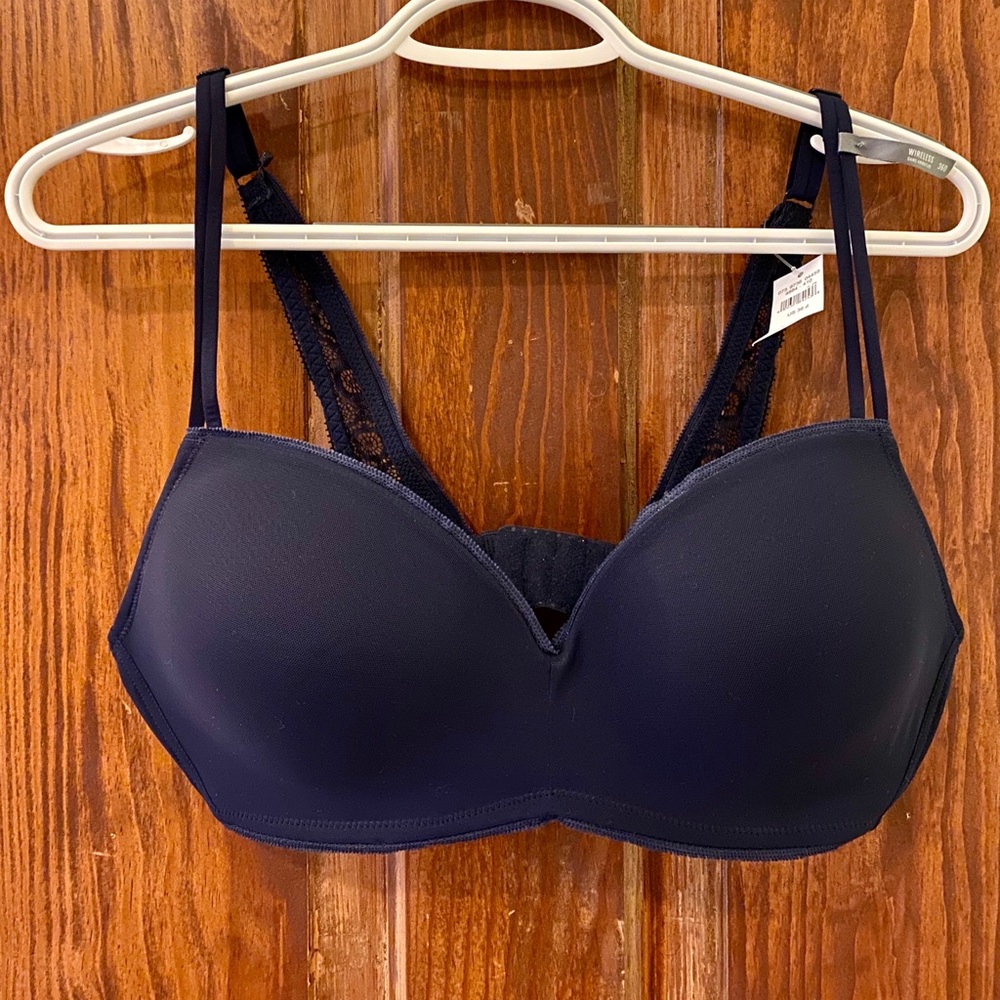 Aerie Wireless Bra 36D